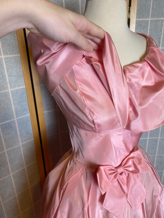 Vintage 1950’s pink Lorrie Deb party dress with t… - image 2