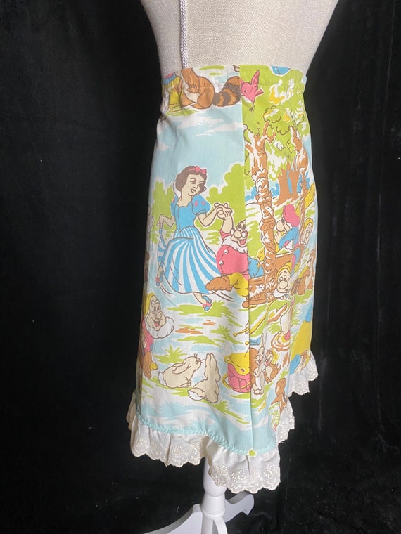 Vintage 1970’s handmade Snow White and the seven … - image 3