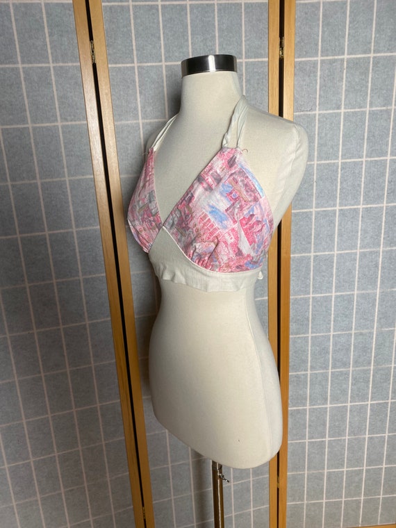 Vintage 1970’s pink novelty print halter top crop… - image 2