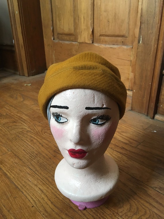 Vintage Mustard Yellow Hat, Skull Cap by Knox Gem