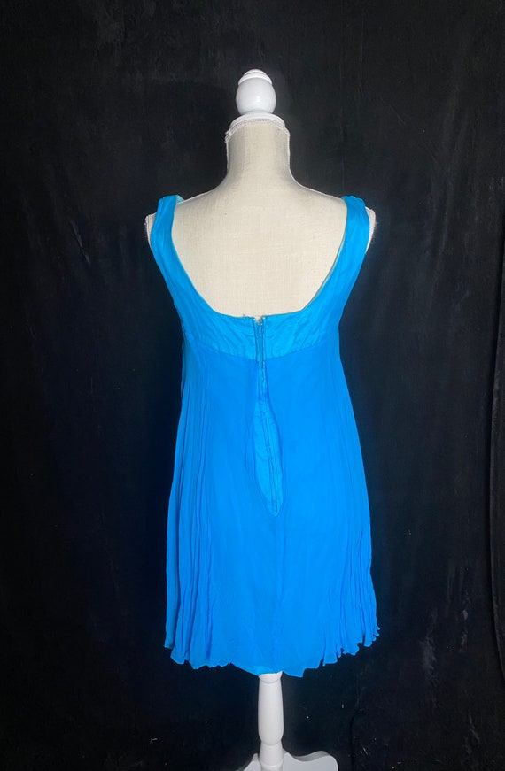 Vintage 1960’s bright blue silk chiffon shirt dre… - image 7