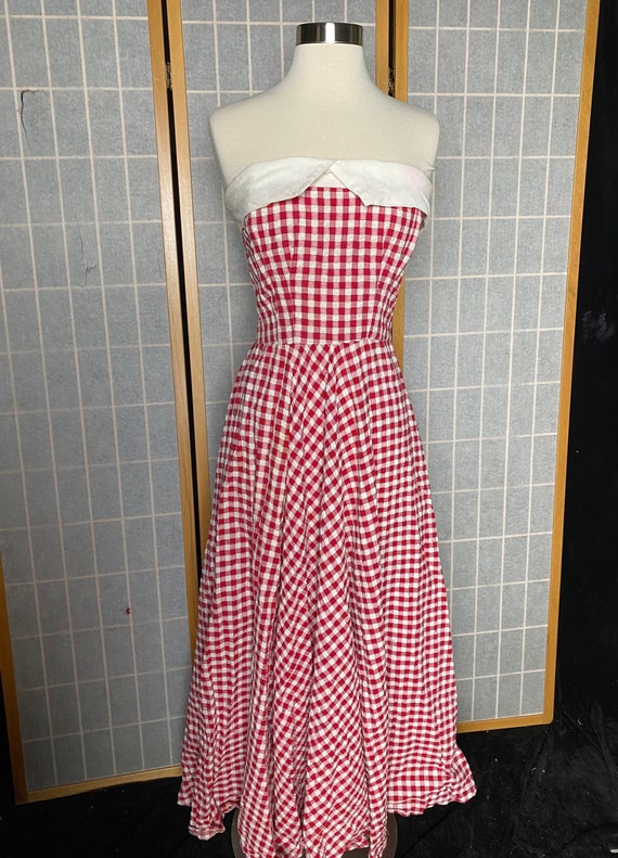 Vintage 1940’s red and white gingham strapless dre