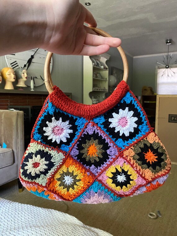 Vintage 1970’s crochet flower handbag, purse - image 2