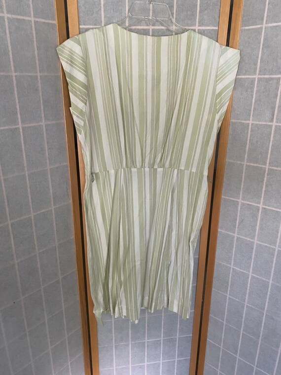 Vintage 1950’s sage green and white stripe day dr… - image 4