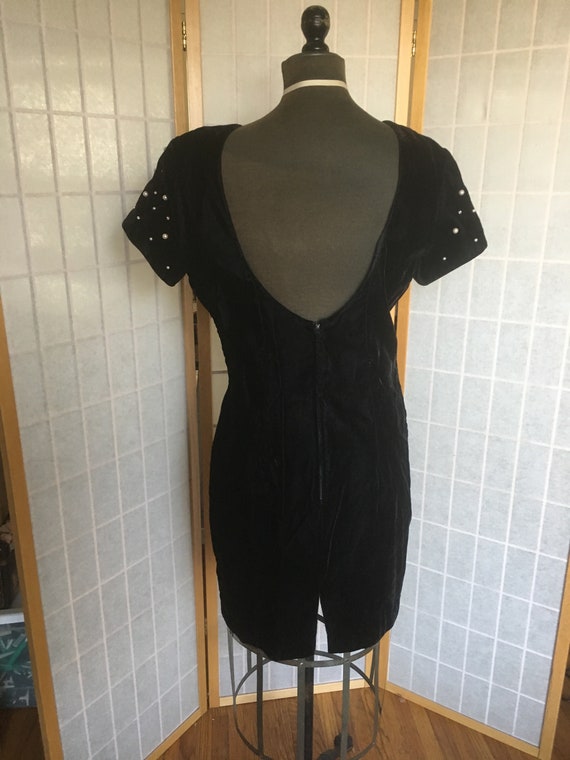 Vintage 1980's Crushed Black Velvet Wiggle Dress … - image 4