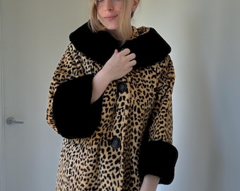 Vintage 1960's Cheetah Print, Leopard Faux Fur Coat, Size
