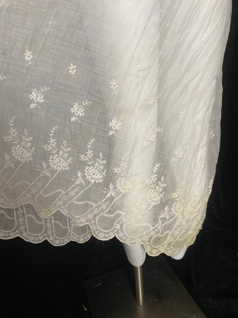 Antique early 1900s Victorian sheer cream overdress, size xs image 7