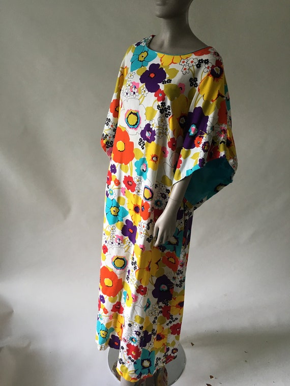 psychedelic kaftan