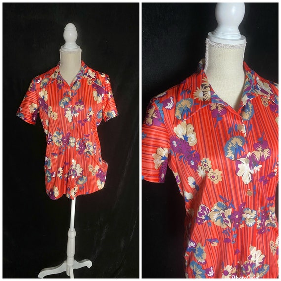 Vintage 1970’s short sleeve red stripe and floral… - image 1