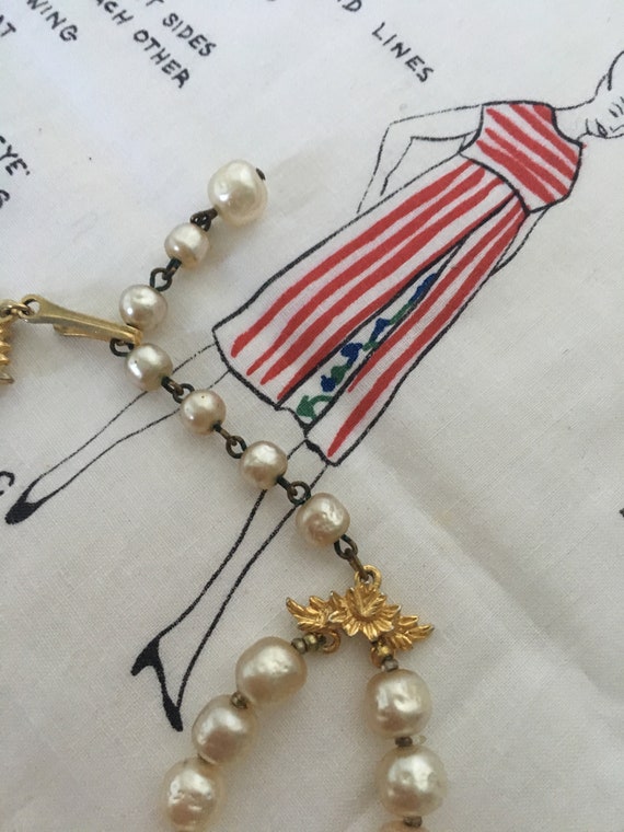 Vintage 1960's Off White Two Strand Pearl Bead Wi… - image 4