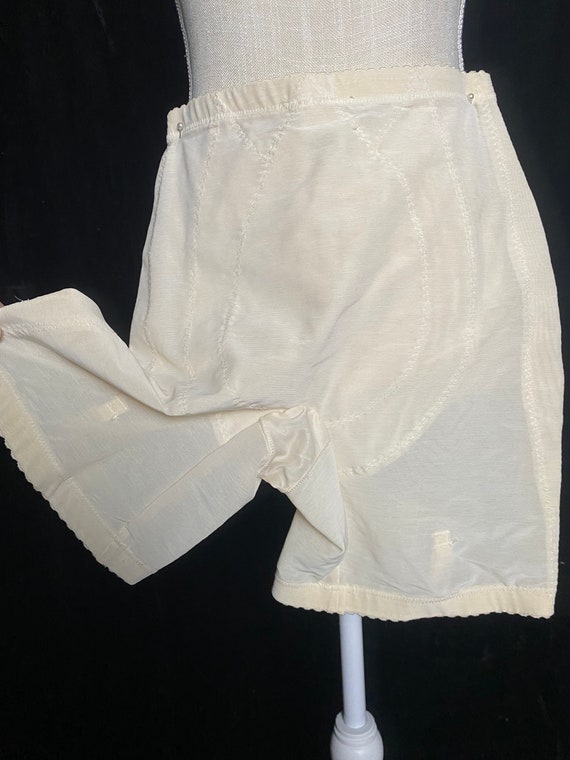 Vintage 1970’s Shapewear spandex shorts, vanity f… - image 6