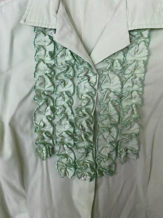 Vintage 1970’s mint green ruffle tuxedo pearl sna… - image 2