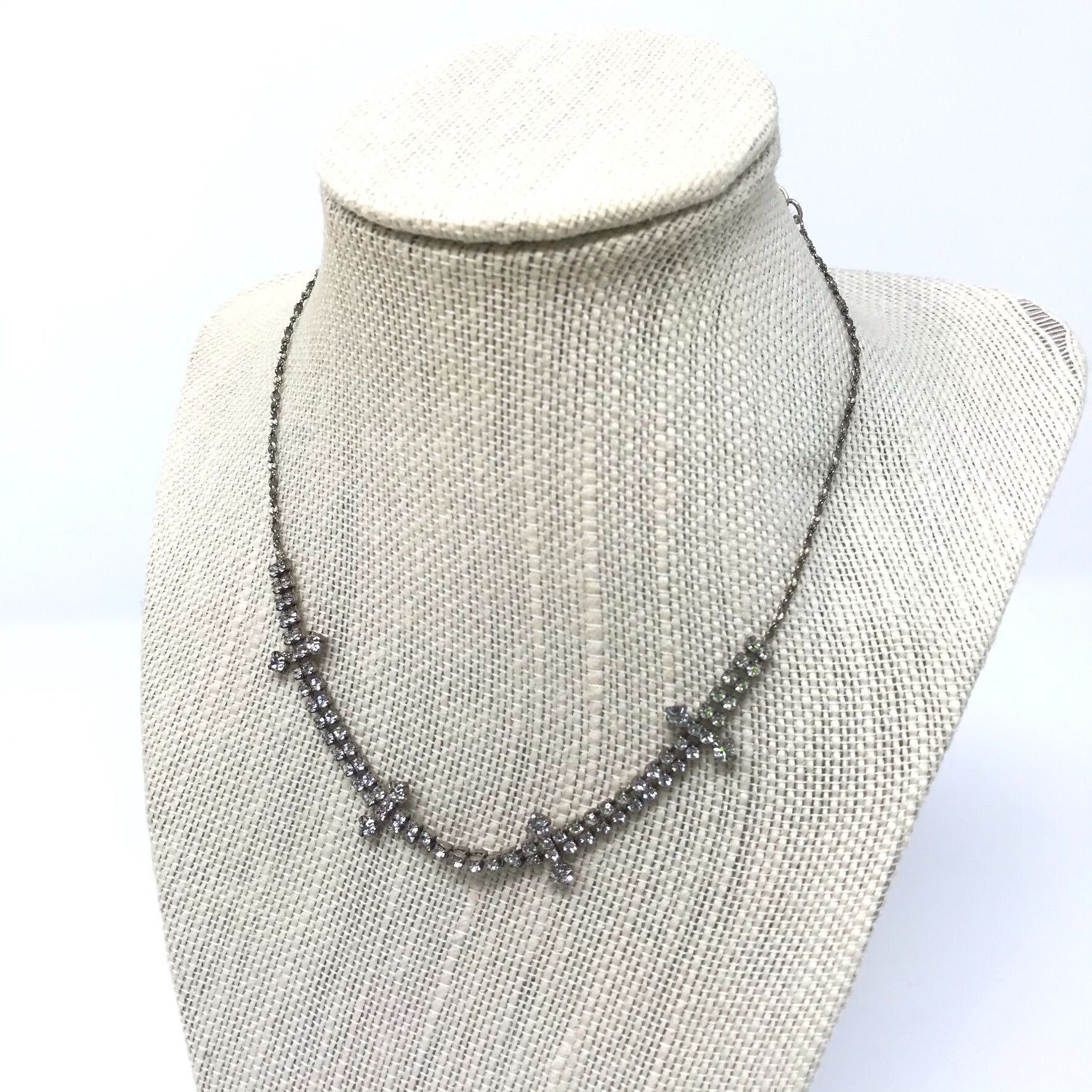 Claire's choker - Etsy