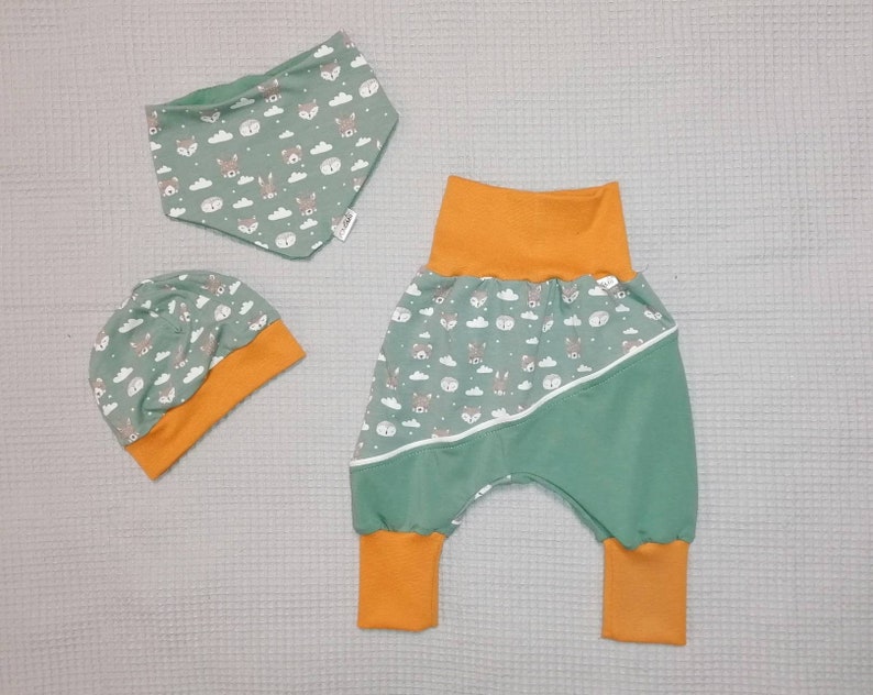cap and cloth size 6268 Pump pants