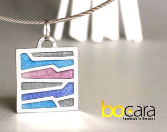 1 enamel pendant 26 x 26 mm without backing material