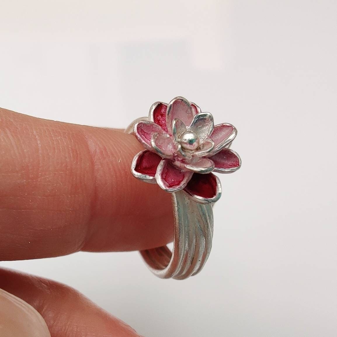 Pink water lily, silver ring with flower in different shades of pink, flower diameter 13 mm,handmade by Iris Schamberger fairytale jewellery
