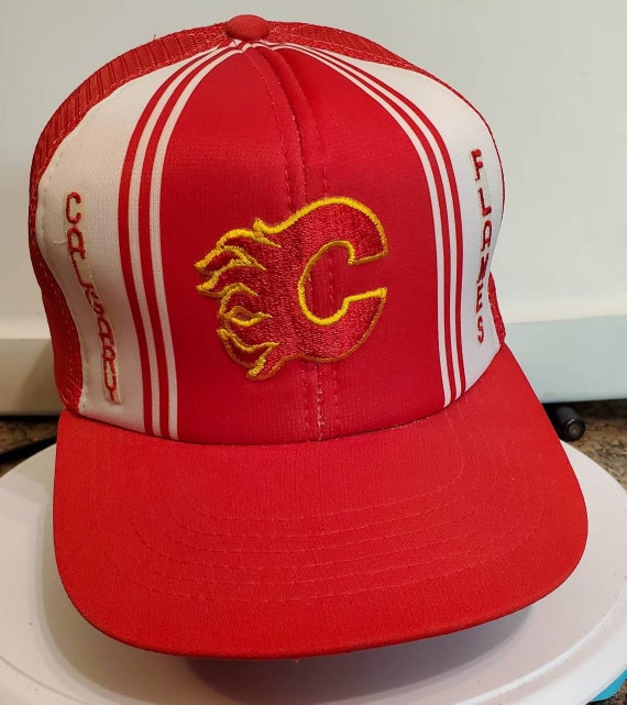 Vintage Mesh Calgary Flames Snapback 