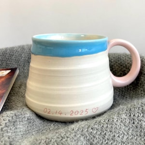 Personalizowany kubek do kawy - Uroczy spersonalizowany kubek - Ręcznie robiony ceramiczny kubek - Niepowtarzalny prezent kawowy dla dziewczyny - Upominek ślubny - Prezent urodzinowy