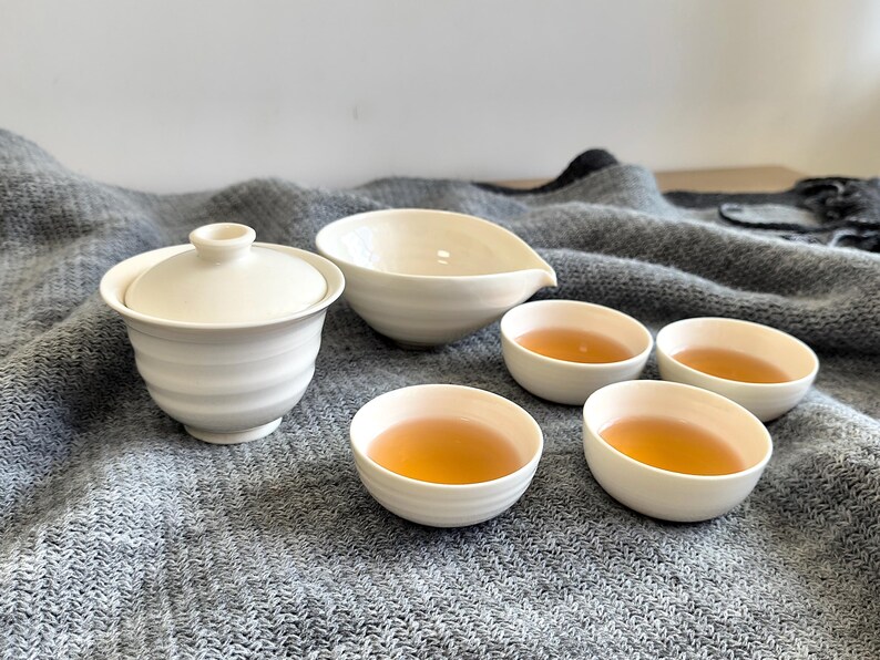 FireClayArt Gaiwan Tea Set - Thumbnail 3