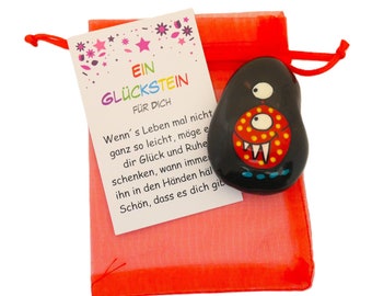 Kindermonstersteen gelukssteen ca. 5 cm met cadeaukaart in organzazakje tafeldecoratie kinderverjaardagssouvenir 317