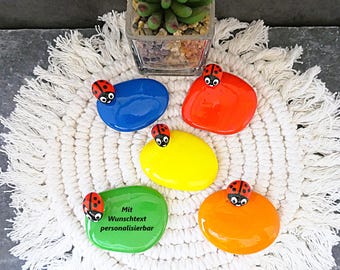 Lucky stones with beautiful sayings can be personalized. Price per piece. Lucky charm for birthdays, souvenirs, table decorations for weddings.