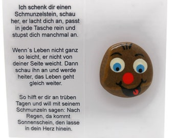 Schmunzelstein mit Spruch und lustigem Gesicht in Klappkarte mit Schmunzelstein Gedicht Glückssteine Mitbringsel Glücksbringer Geschenk