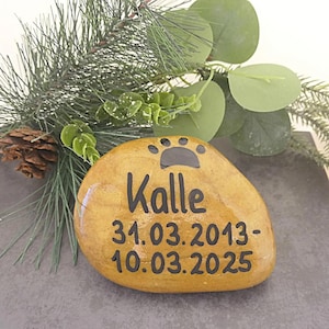 Tiergrabstein personalisierbar für Haustier ca. 11 cm Gedenkstein mit Tierpfote Grabschmuck Hund und Katze Grabstein Tierbestattung