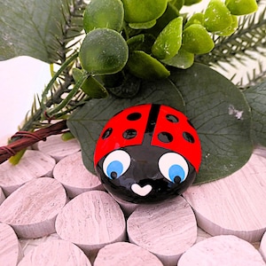 Marienkäfer Tischdeko für Geburtstag und Hochzeit Handschmeichler und Glücksbringer Geschenk, bemalte Steine, Glücksstein, Mitbringsel, 1015