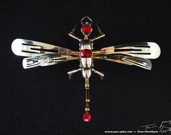 Dragonfly drone gold 01 movable stop motion Figur Jewel accessory