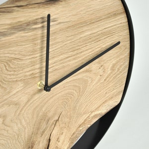 LOFT clock oak, round, black steel rim, old wood, design image 3