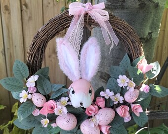 Easter Wreath ~ Wall Wreath ~ Pink Wreath ~ Easter Eggs Wreath ~ Easter bunny head wreath ~ Easter Decoration