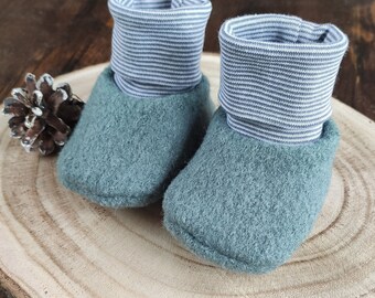 Baby shoes made out of wool