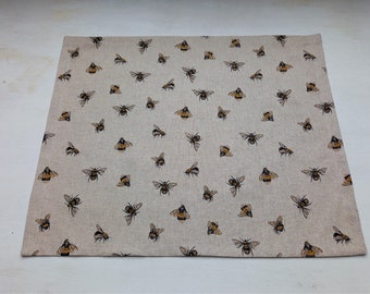 Placemat Bees