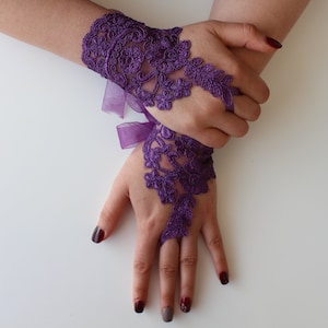 Purple Lace Gloves,Wedding Gloves,Bridal Lace Gloves,Lace Glove,Mittens,Muffs GS00460
