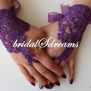Purple Lace Wedding Gloves,Bridal Gloves,Accessories,Mittens,Fingerless,Party Prom,Dress Accessoriess,Bridesmaid Glove  GS00157