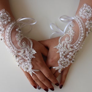 İvory Lace Gloes,Wedding Gloves,Bridal Gloves,Fingerless,Wedding Day  GS00950