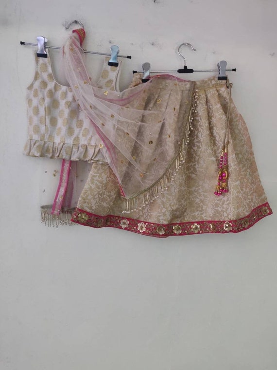 Banarasi chaniya shop