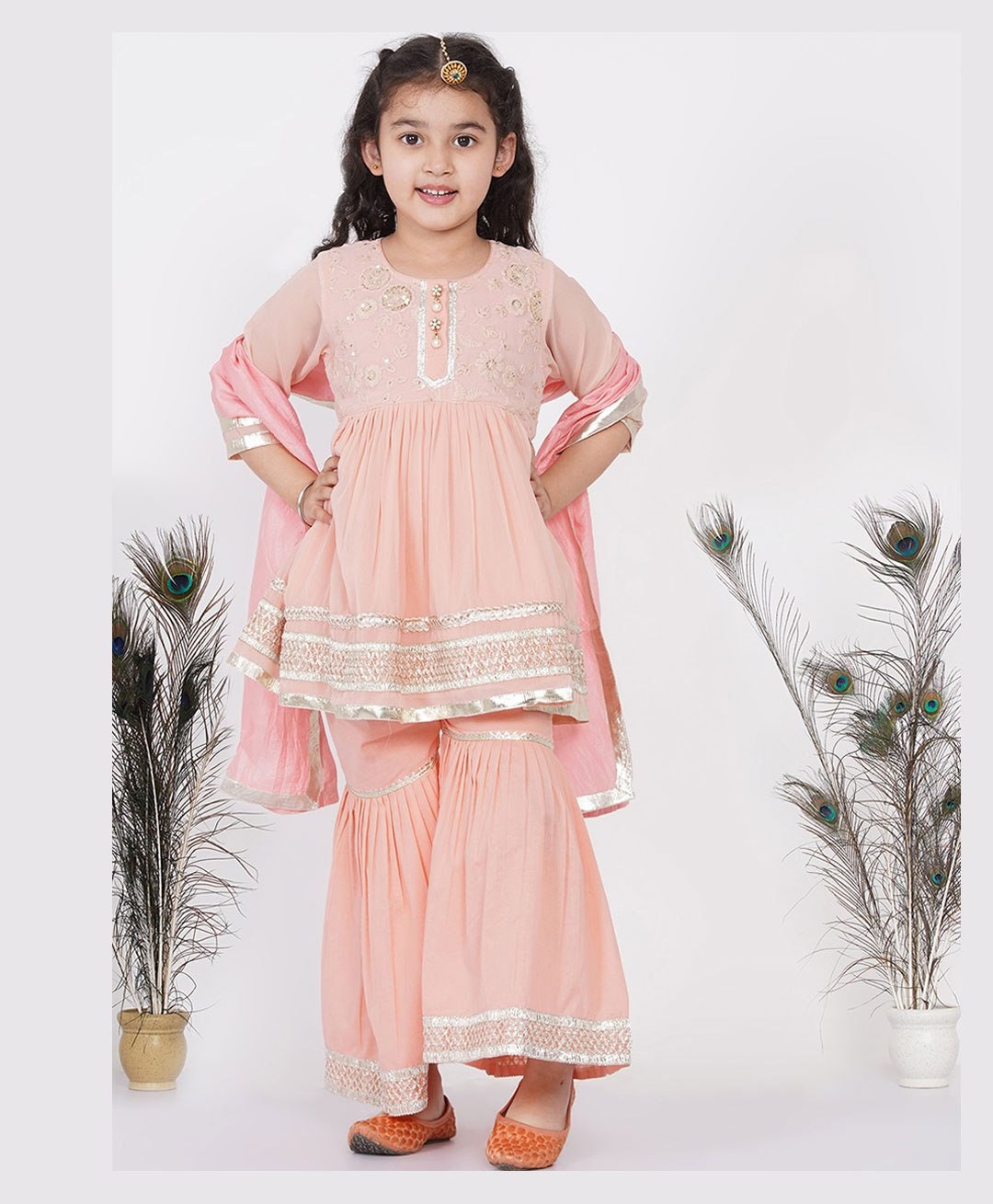 Sharara suits for baby best sale girl