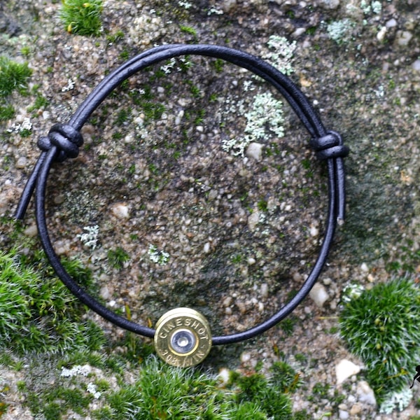 Puristisches Echtlederarmband mit Patronenhülse Büchse .308