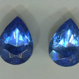 2 Bohemian Chaton druppels saffierblauw 16 x 12 mm