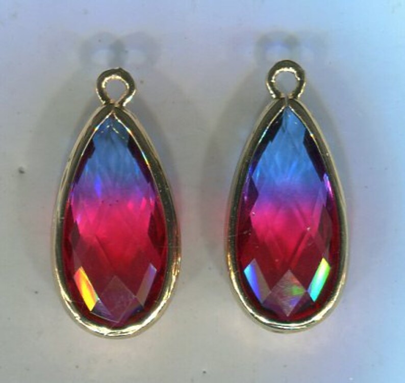 2 glass pendant drops blue+red 25 x 12 mm