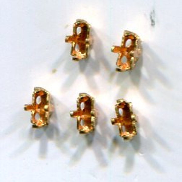 10 sertis chaton à coudre carré long doré + protection anti-ternissement 5 x 3 mm