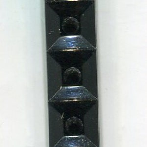 1 Bohemian cabochon zwart 37 x 8 mm
