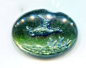 1 Böhmischer Bild-Cabochon Ente hellblau iridis 18x13 mm