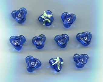 10 glass design beads sapphire blue roses 14 mm