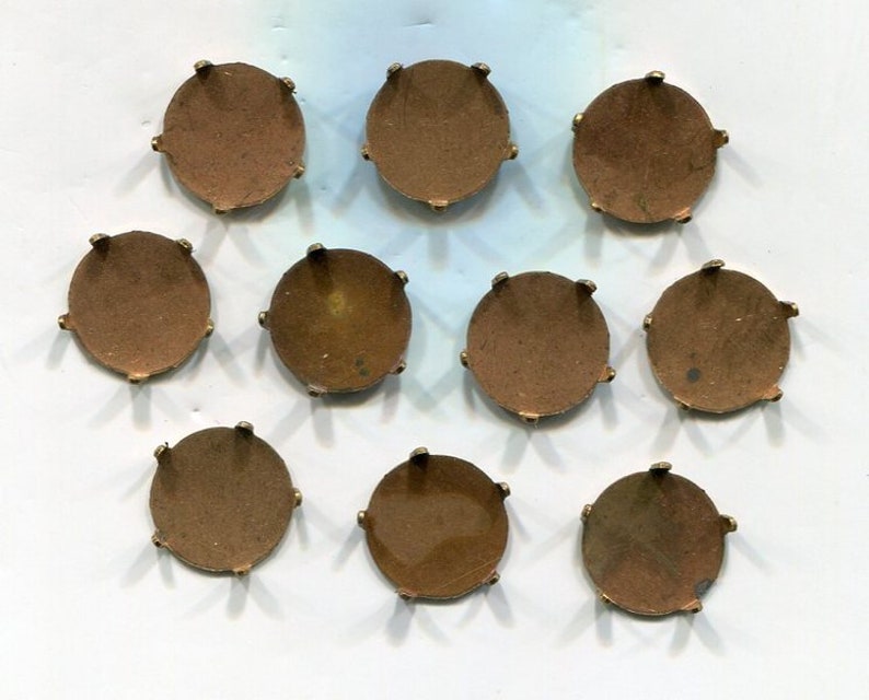 10 bohemian cabochon sockets old-copper 12 mm image 1
