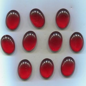 2 cabochons ovales en verre de Bohême rouge rubis 18 x 13 mm