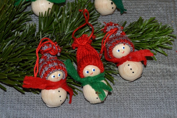 3 Kleine Schneemänner Weihnachtsdeko Tischkartenhalter Schneemann Dänischer Weihnachten Holzfiguren Paketanhänger J