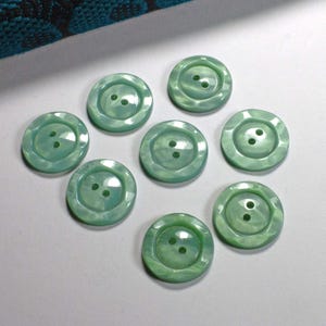 8 Vintage Knöpfe 16mm mint grün kleine Kunststoffknöpfe Blusenknöpfe Puppenkleider, SchnallenARTen, ART. 1110