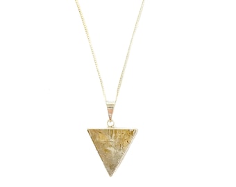 Collier avec triangle citrine, plaqué or